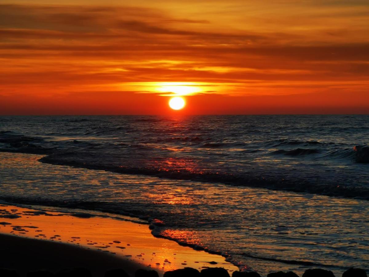 Gold Apartment B33 Let'S Sea Baltic Park Gaski Esterno foto